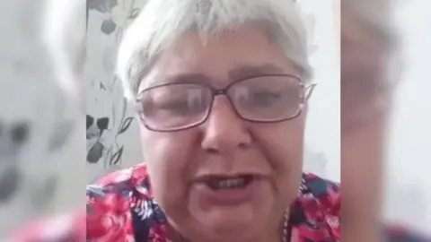 «Коли ти все це припиниш»: мати загиблого окупанта звернулася до Путіна