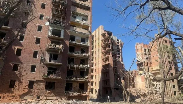 Авіаудар по Слов'янську: поранена жінка, що відомо