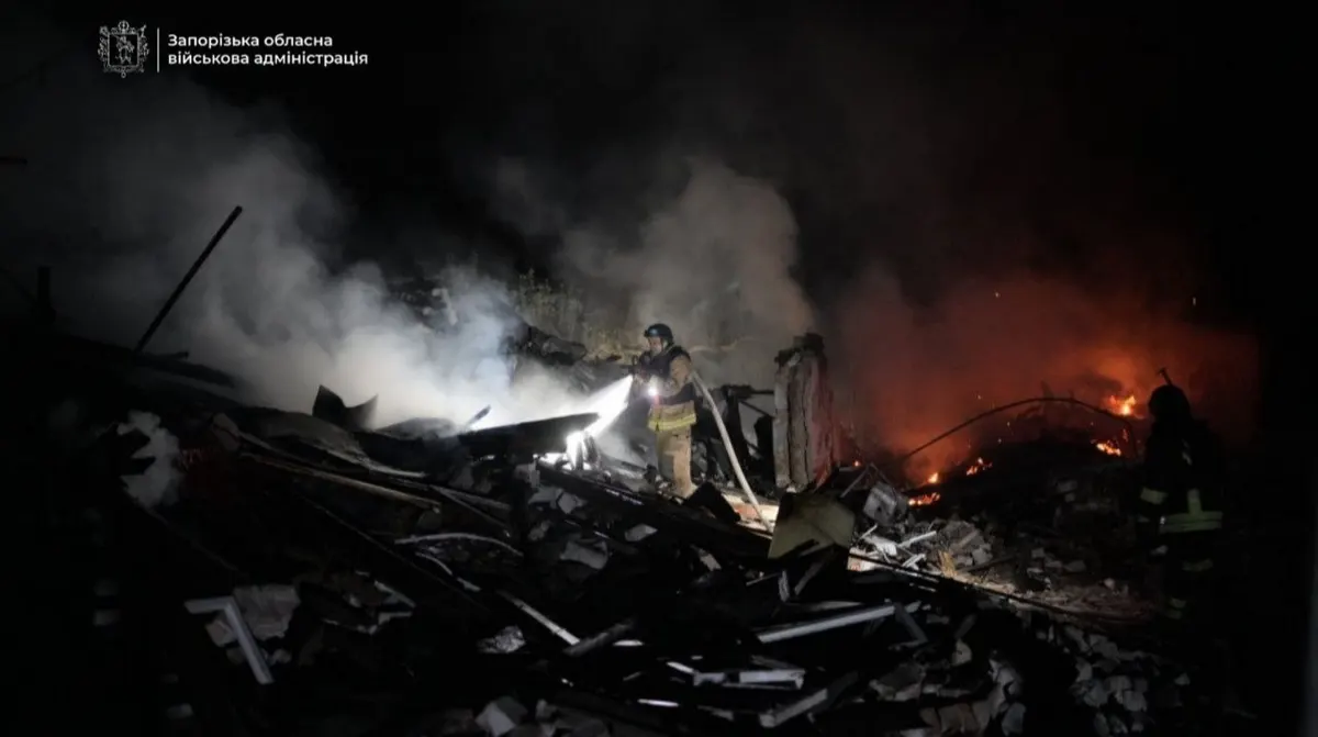 Нічна атака на Запоріжжя: загинула жінка, приватний сектор у руїнах
