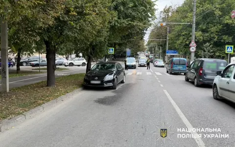 ДТП у Чернівцях: на переході збили жінку — як убезпечити себе