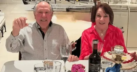 Літак із родиною зник над океаном: як дізнатися про стан близьких
