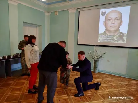 У Луцьку родинам полеглих Героїв із Волині вручили посмертні нагороди