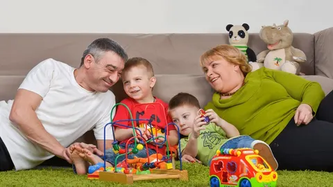 Патронат у Вінниці: як стати родиною для дитини та що за це платять