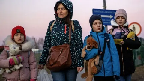 Підлітки-ВПО частіше звертаються до психологів: як допомогти дитині
