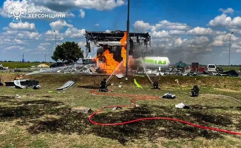Атака дрона на АЗС на Херсонщині: як вберегтися під час заправки