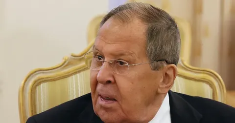 Лавров, Полякова та мати Кабаєвої: що відомо про спільні поїздки за кордон
