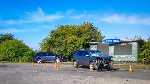 ДТП на Хмельниччині: дві пасажирки Hyundai Tucson у лікарні
