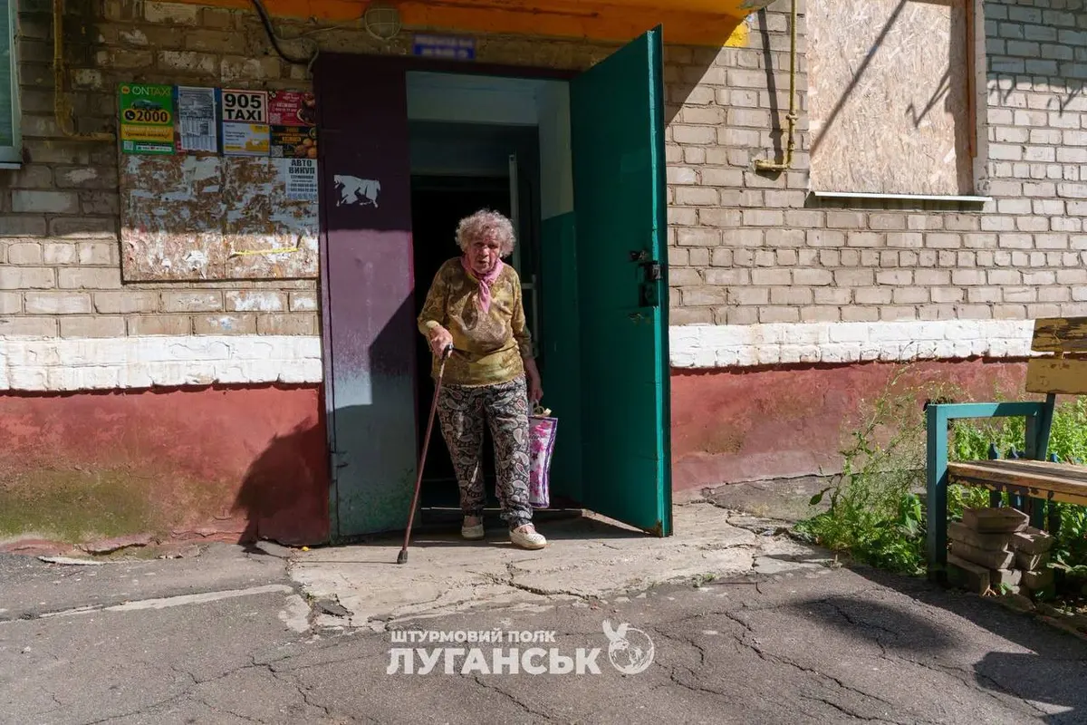 Як жінці з Донеччини врятуватися: історія евакуації Ніни Никифорівни