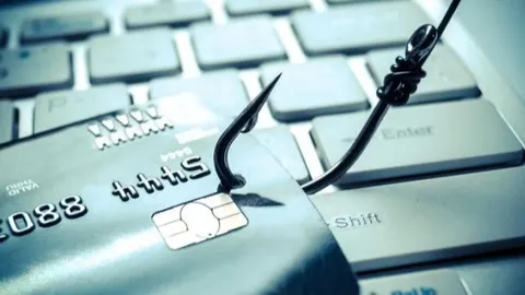 Як не втратити гроші через фейкову допомогу в Facebook