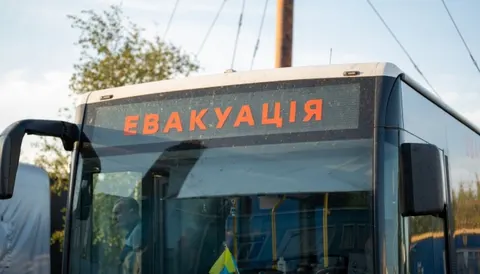 Евакуація з Дніпропетровщини: що робити родинам із дітьми