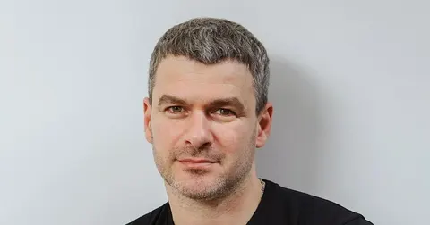 Арсен Мірзоян розповів, де живуть його сини та чому вони рідко бачаться