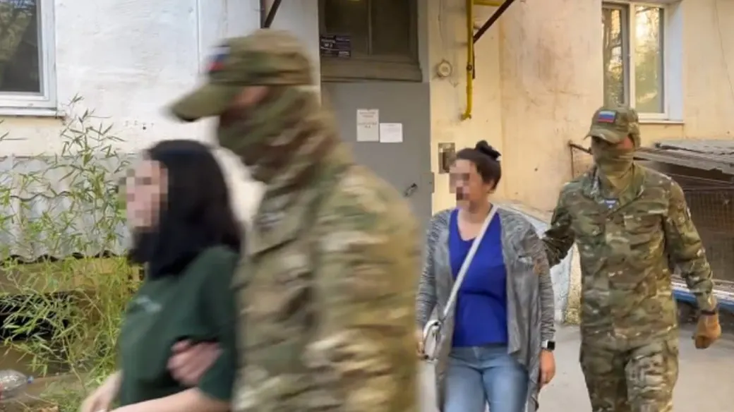 Російські силовики в Криму переслідують цілі родини — КПГ