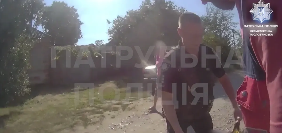 Інсульт у Слов'янську: як патрульні врятували жінку