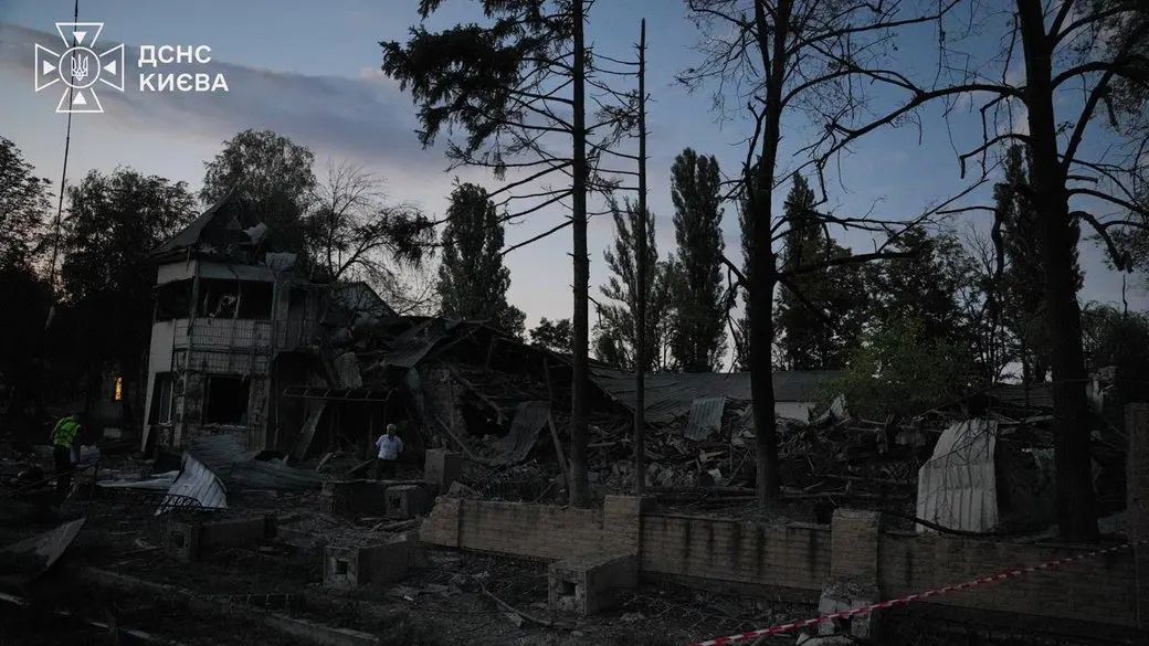 Нічна атака на Київ: що важливо знати та як діяти