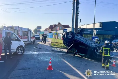 ДТП у Мамаївцях: постраждалу жінку госпіталізували