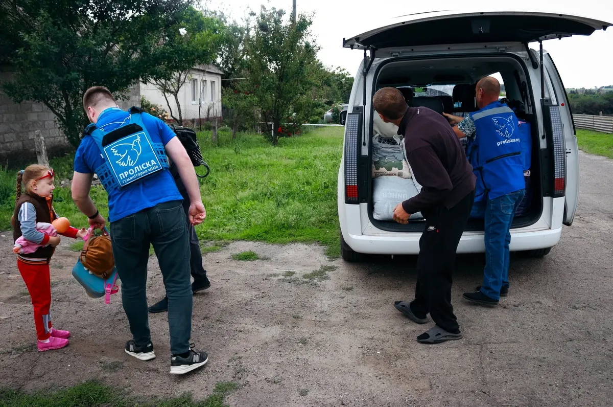 Евакуація родин з дітьми з Донеччини: заявок стало вдвічі більше